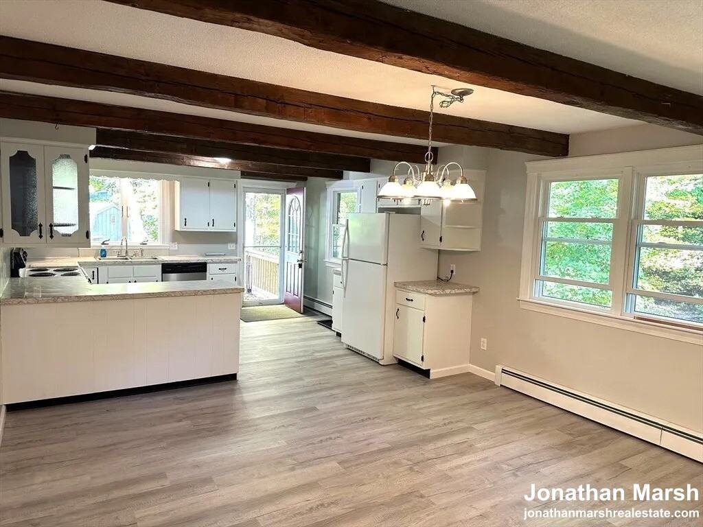 113 Princeton Rd - Photo 3 of 9