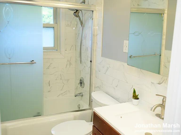 11 Ashby Rd - Photo 2 of 10