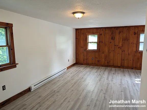 25 Graves St - Photo 3 of 27