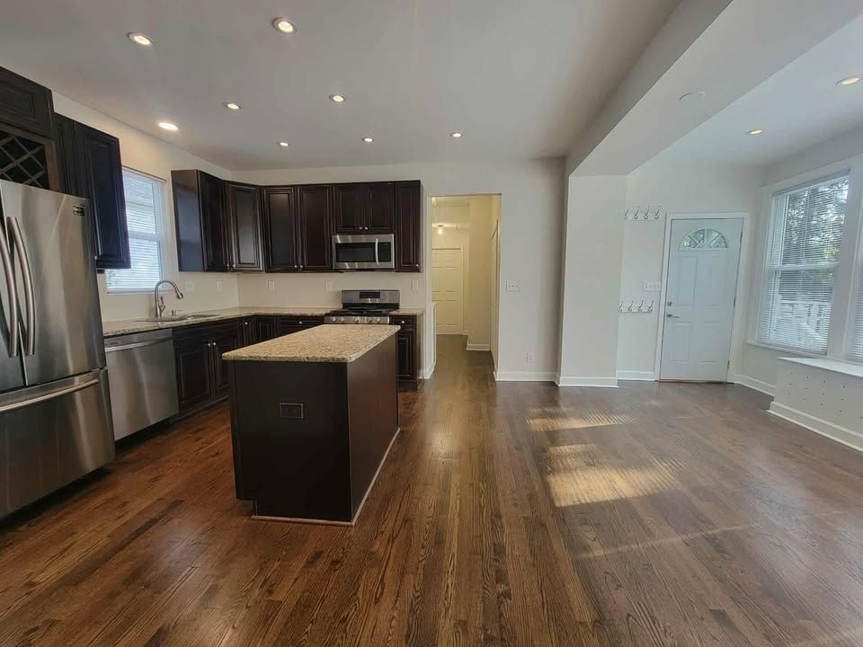 421 La Fox River Dr - Photo 3 of 17