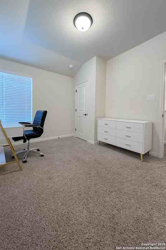 13822 Enzo Gate ##102 - Photo 6 of 14