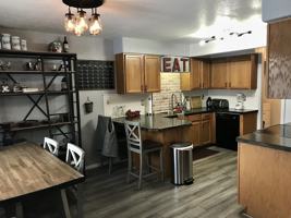 featured image of 1010 Winona Cir #NA