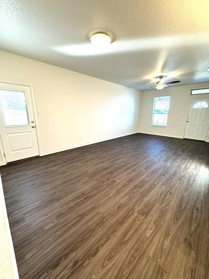 Rose Garden Loop #B - Photo 6 of 30