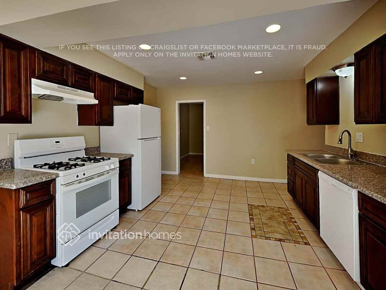 8222 N 30th Dr - Photo 7 of 18