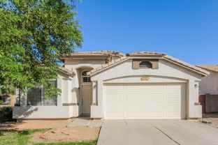 8234 W Pima St - Photo 1 of 1