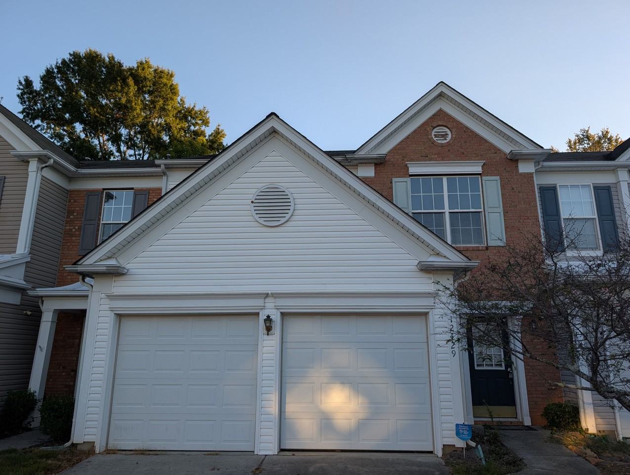 12429 Dunford St - Photo 2 of 50