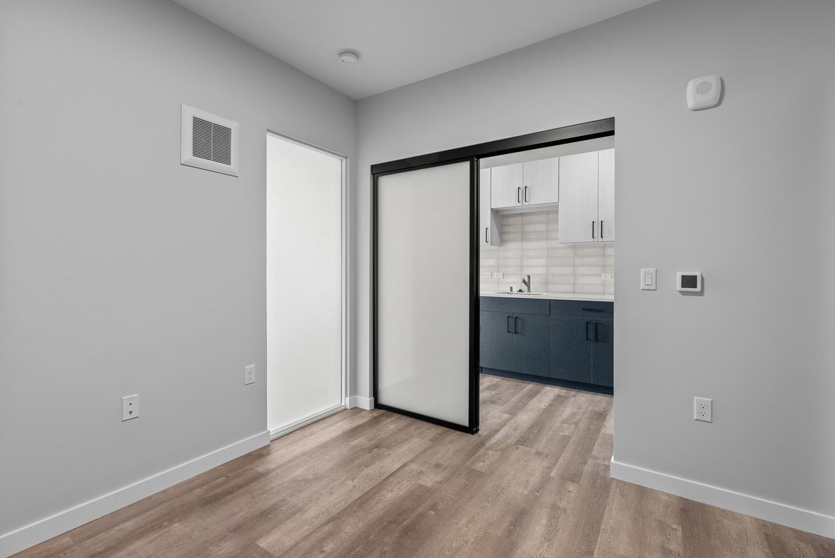 1421 Harvard Ave - Photo 2 of 43