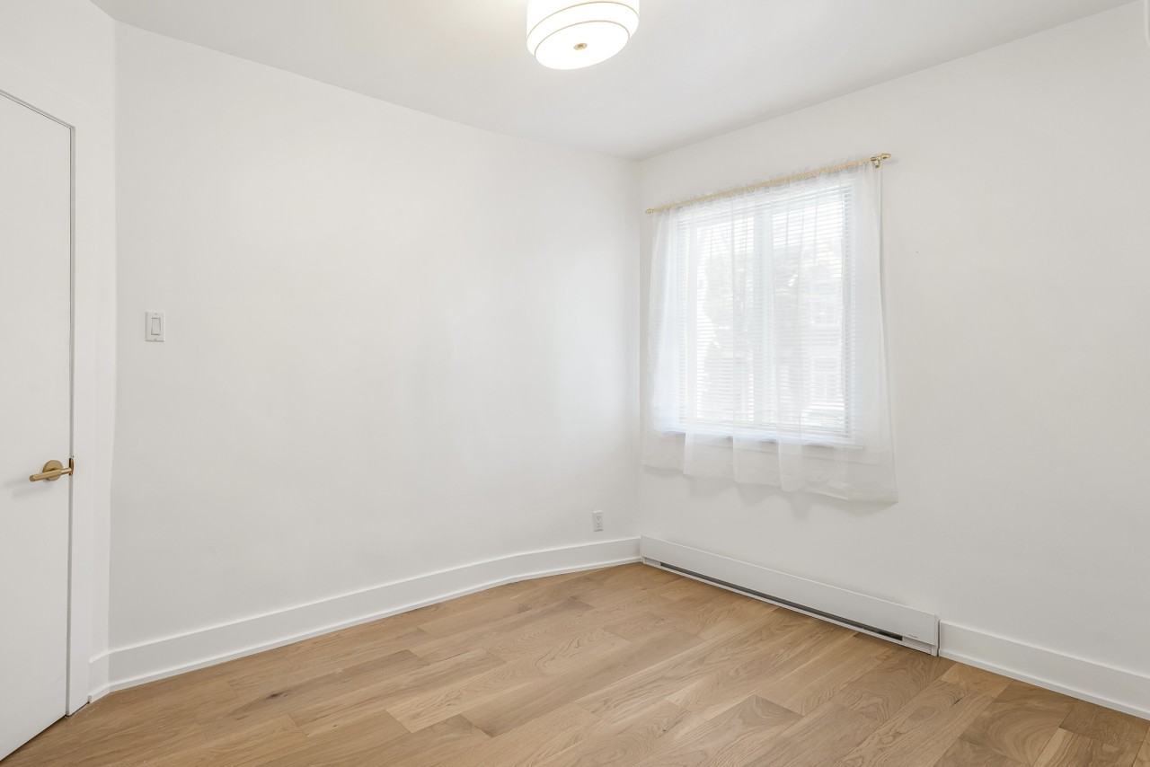 6411 Rue Dumas - Photo 3 of 17