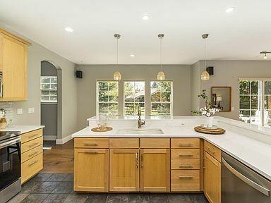 101 Alturas Dr - Photo 2 of 21