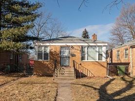 14444 Woodlawn Ave - Photo 1 of 1