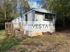 featured image of 707 Macedonia Rd