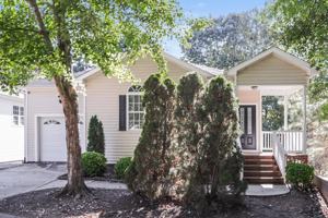 featured image of 1036 N Main St