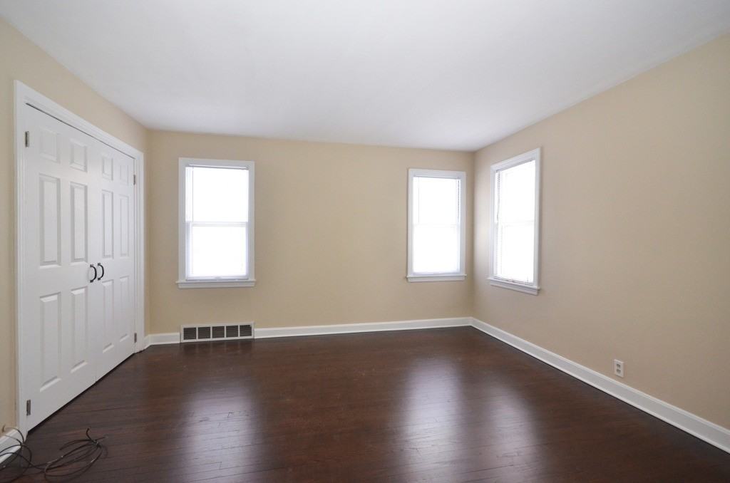 820 W Lovell St - Photo 6 of 9