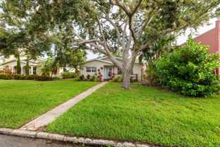 121 28th Ave N - Photo 1 of 1