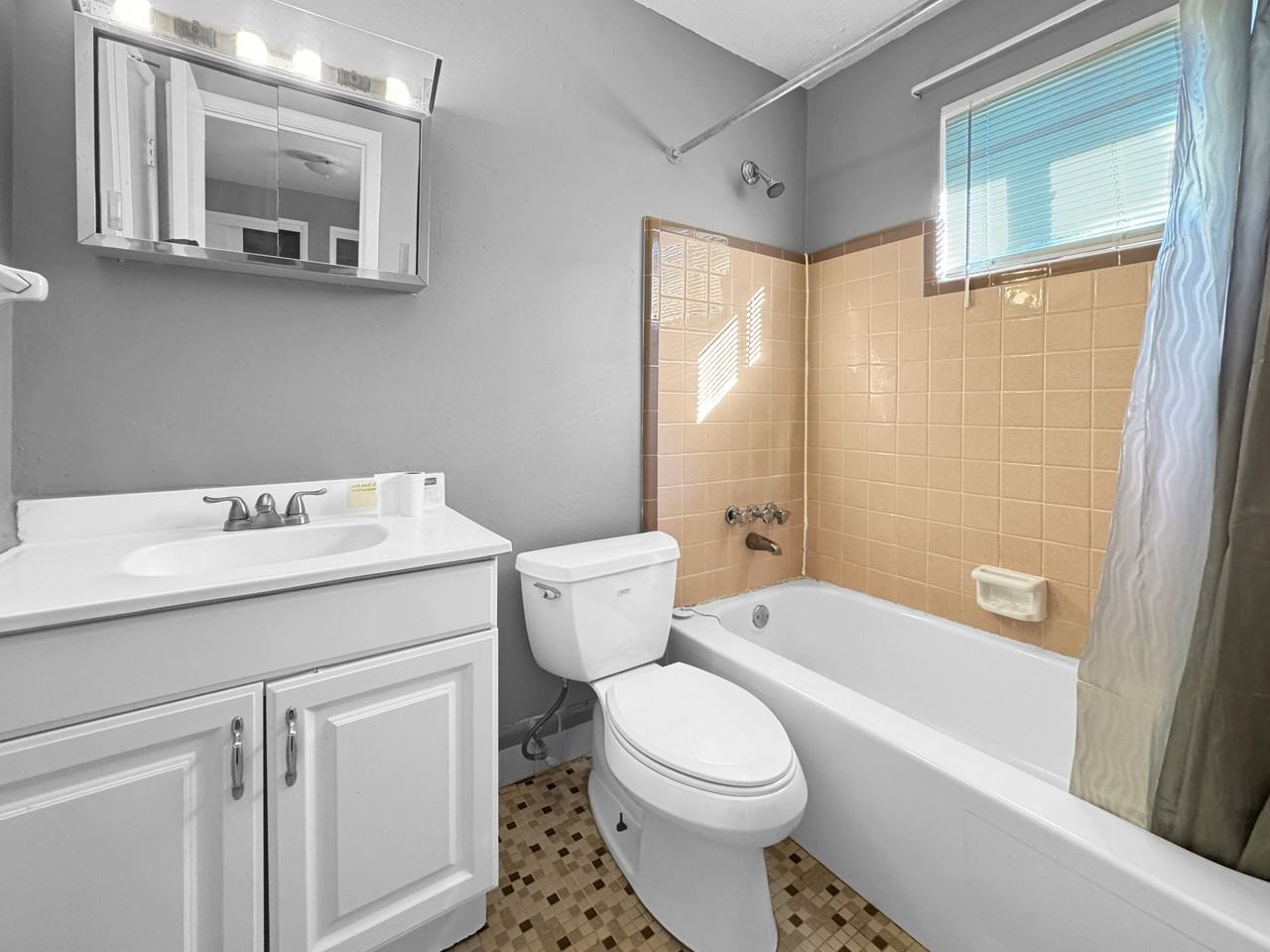 3005 Magellan St #1 - Photo 2 of 8