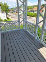 featured image of 398 Westcott St #2