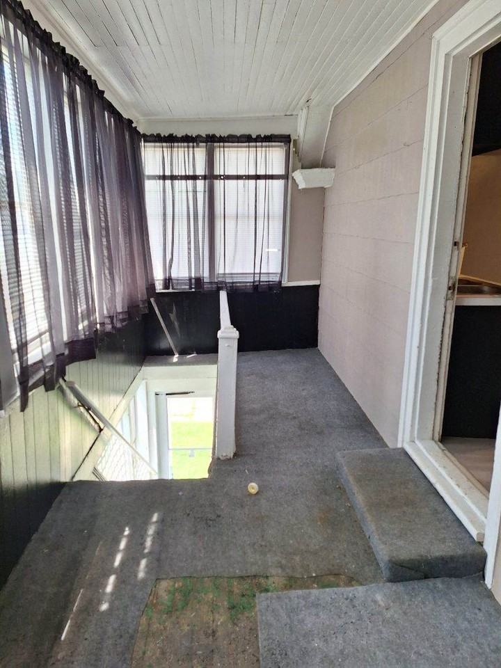 398 Westcott St #2 - Photo 7 of 16