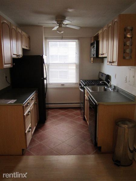 Glenbrook Rd. - Photo 2 of 9