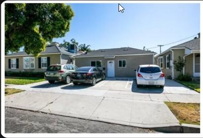 1004 W Clark Ave #1004 - Photo 4 of 21