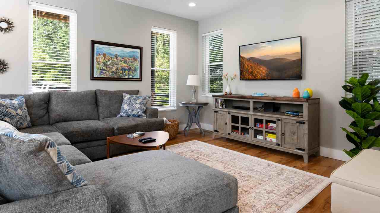 28 Wentworth Ave #NA - Photo 5 of 28