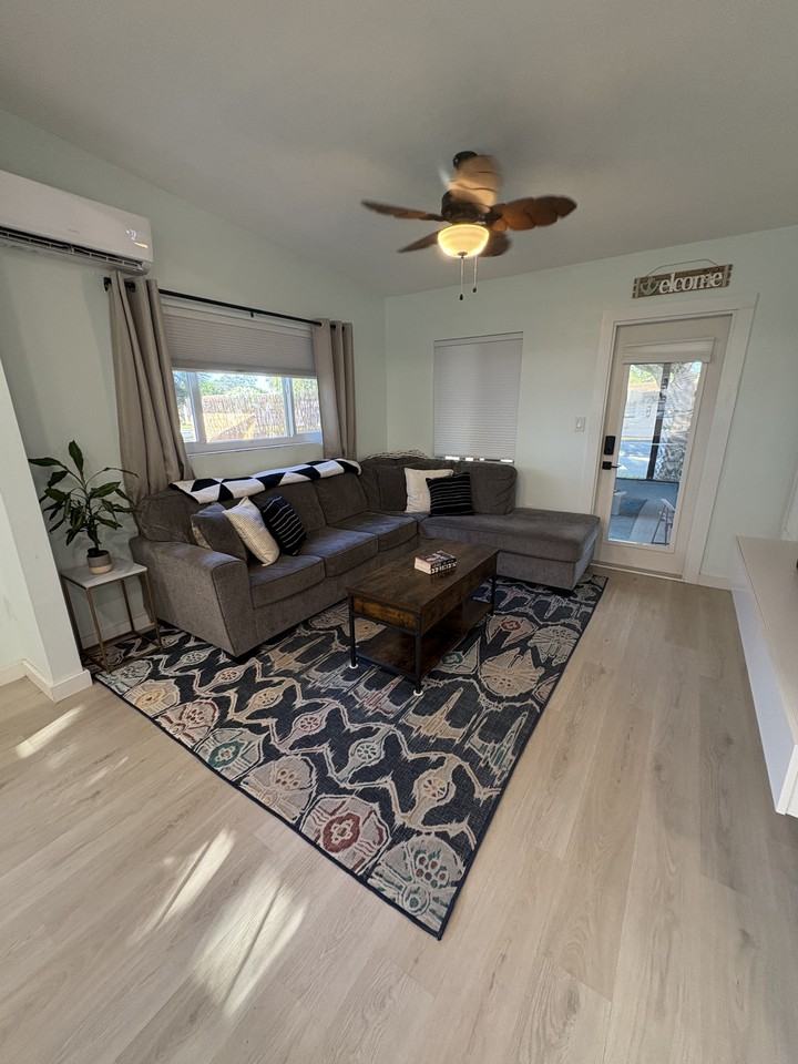 7705 Poinsetta Ave #NA - Photo 6 of 21