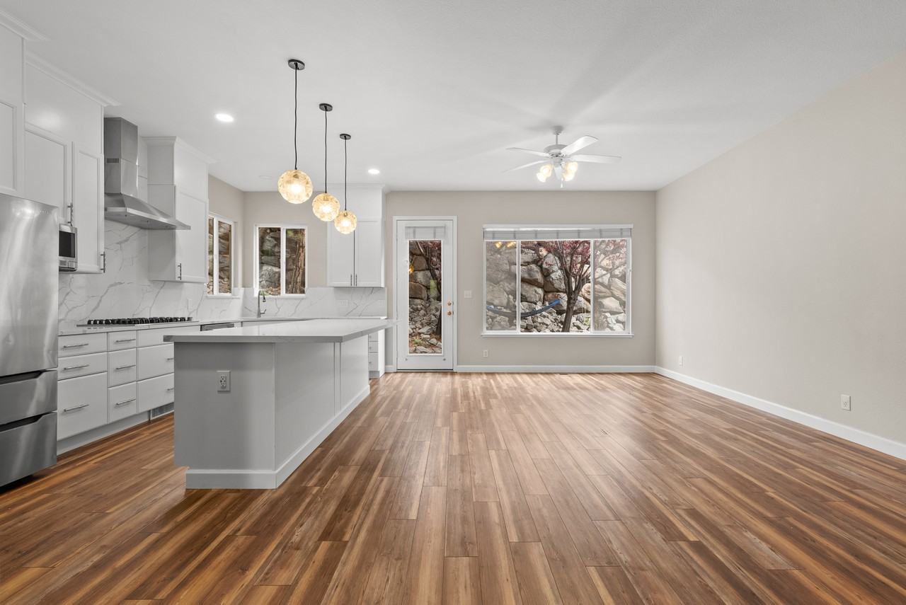 2720 Avenida De Landa #NA - Photo 6 of 28