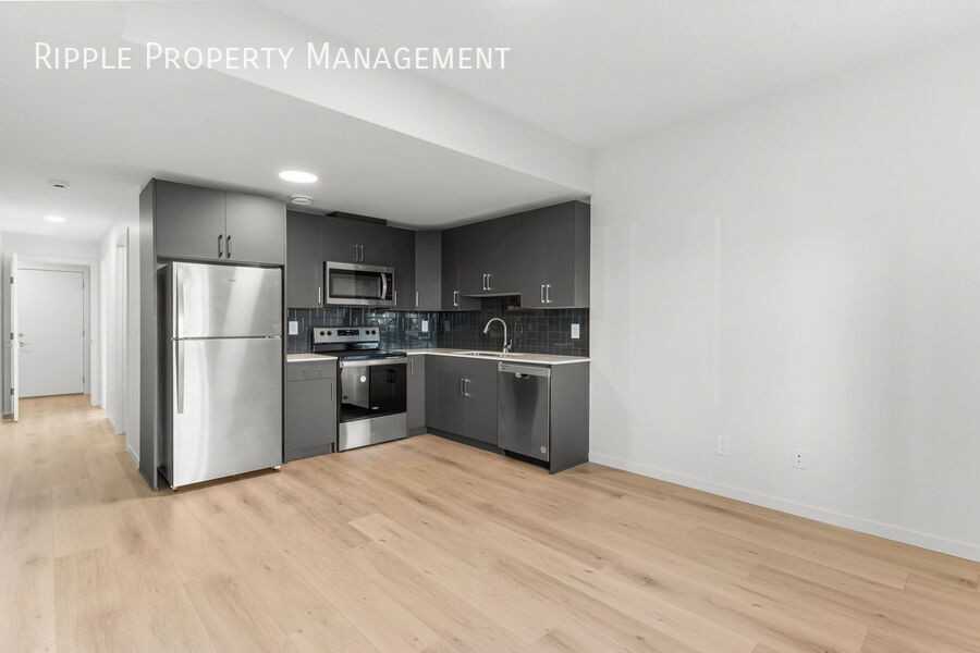 75A Westwind Dr #75ALOWER - Photo 3 of 9