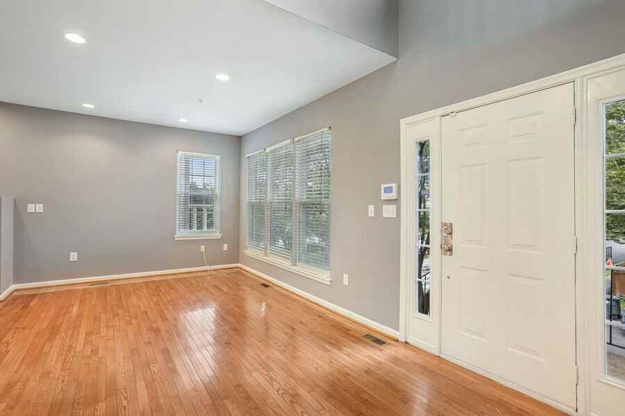 3322 Oxon Run Road Southeast - Photo 3 of 50