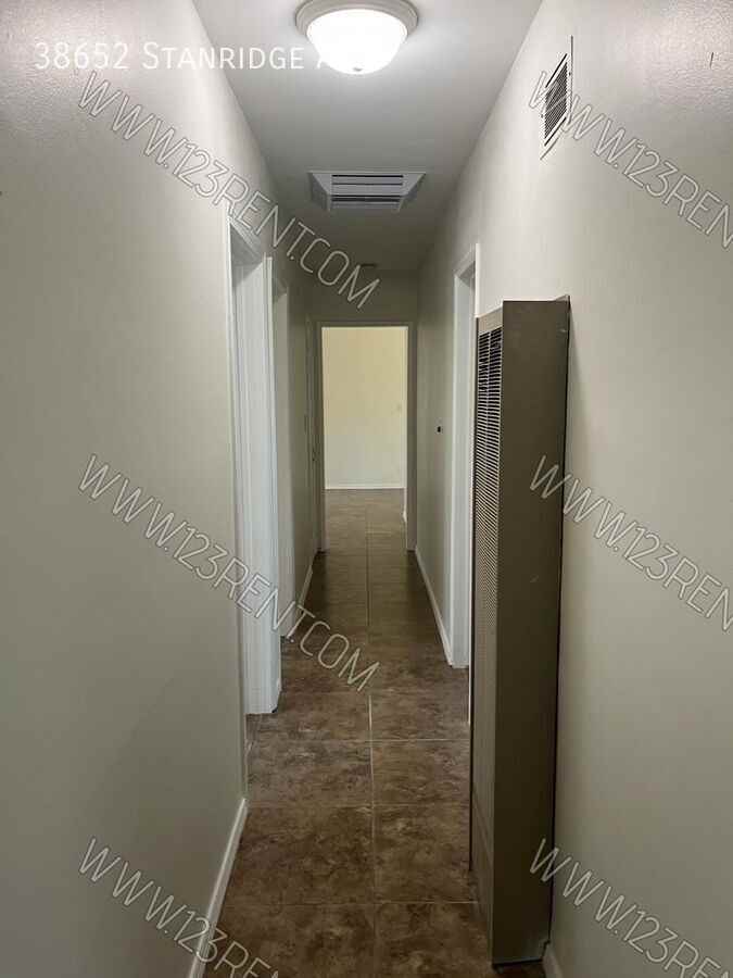 38652 Stanridge Ave - Photo 7 of 28