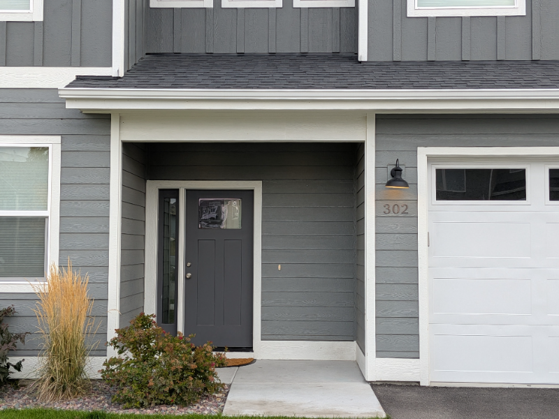 302 Cottage Drive - Photo 3 of 24