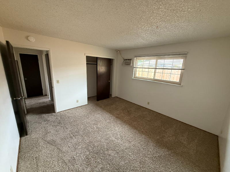 1226 East Street #5 - Photo 3 of 6