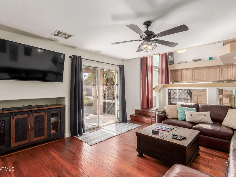 15755 W Redfield Rd - Photo 7 of 20