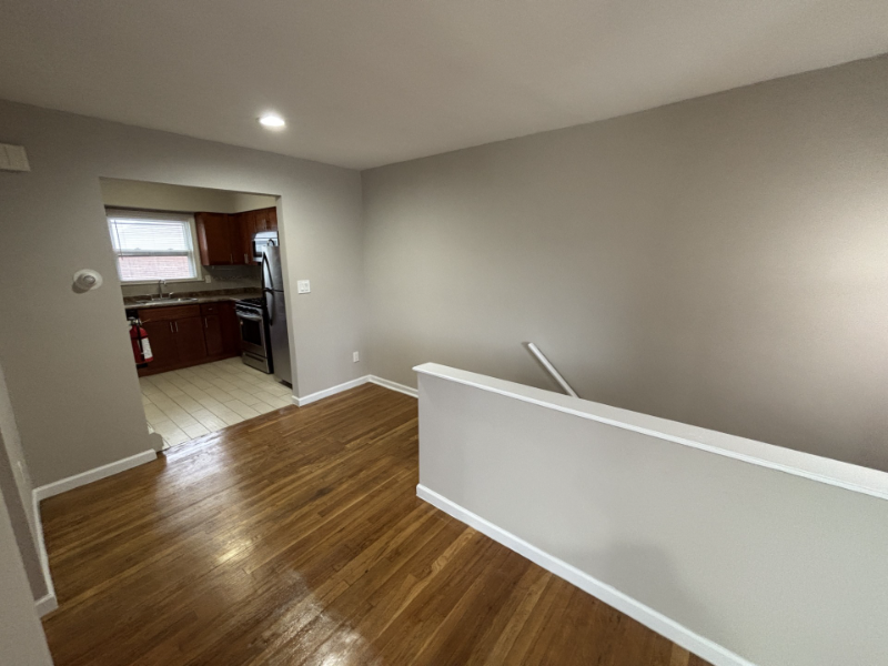 616 Mill St #2 - Photo 7 of 11