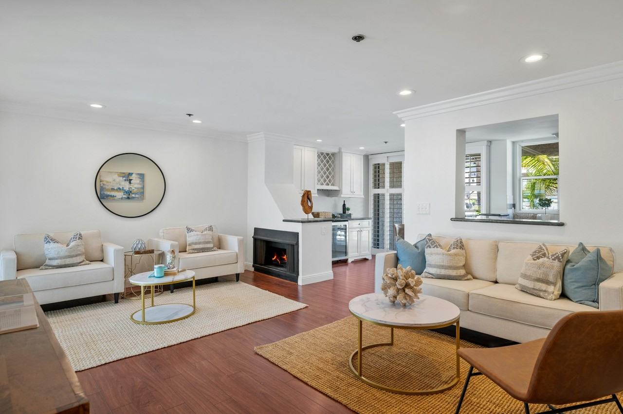 555 Esplanade, Unit 320 - Photo 2 of 50