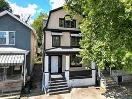 featured image of 315 Washington Ave