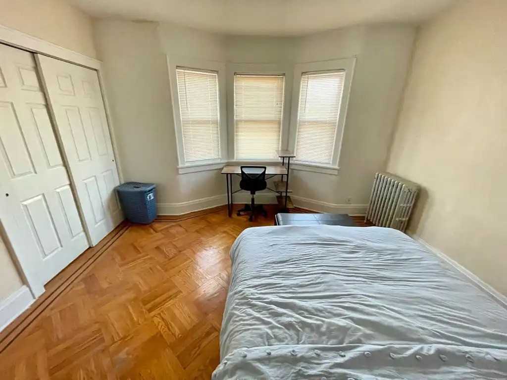 94-16 Pitkin Avenue #2A - Photo 4 of 8