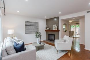 4428 Del Valle Pkwy - Photo 1 of 1