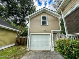 featured image of 6 Carolina Village Cir Unit B #B