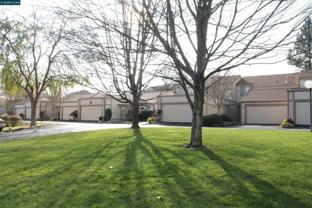 209 Valley Oak Plz - Photo 1 of 1