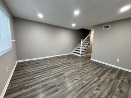 featured image of 3289 Reis Ave