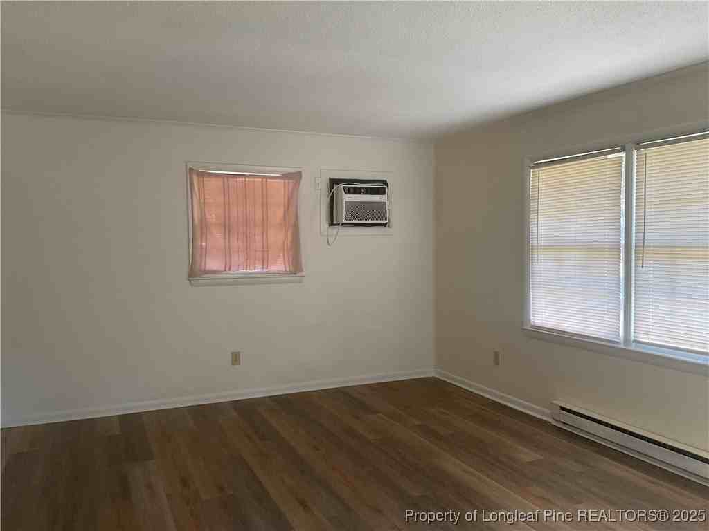 814 Varsity Dr Unit B #B - Photo 2 of 12