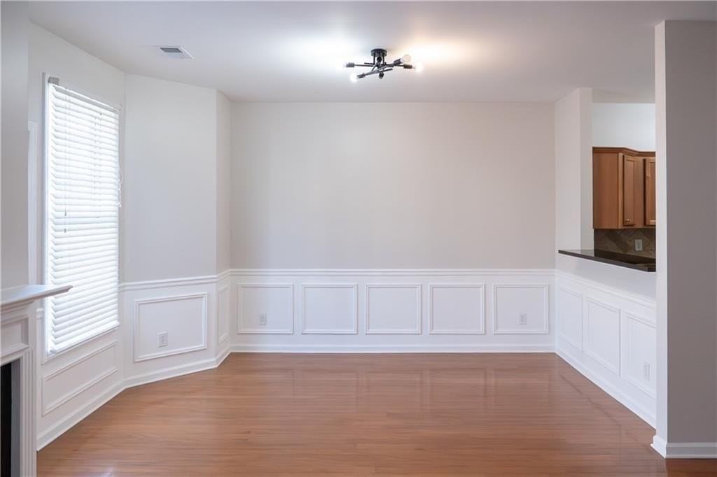 3090 Branham Drive - Photo 4 of 27