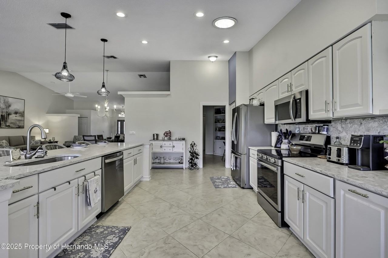 2368 Fairskies Drive - Photo 3 of 39