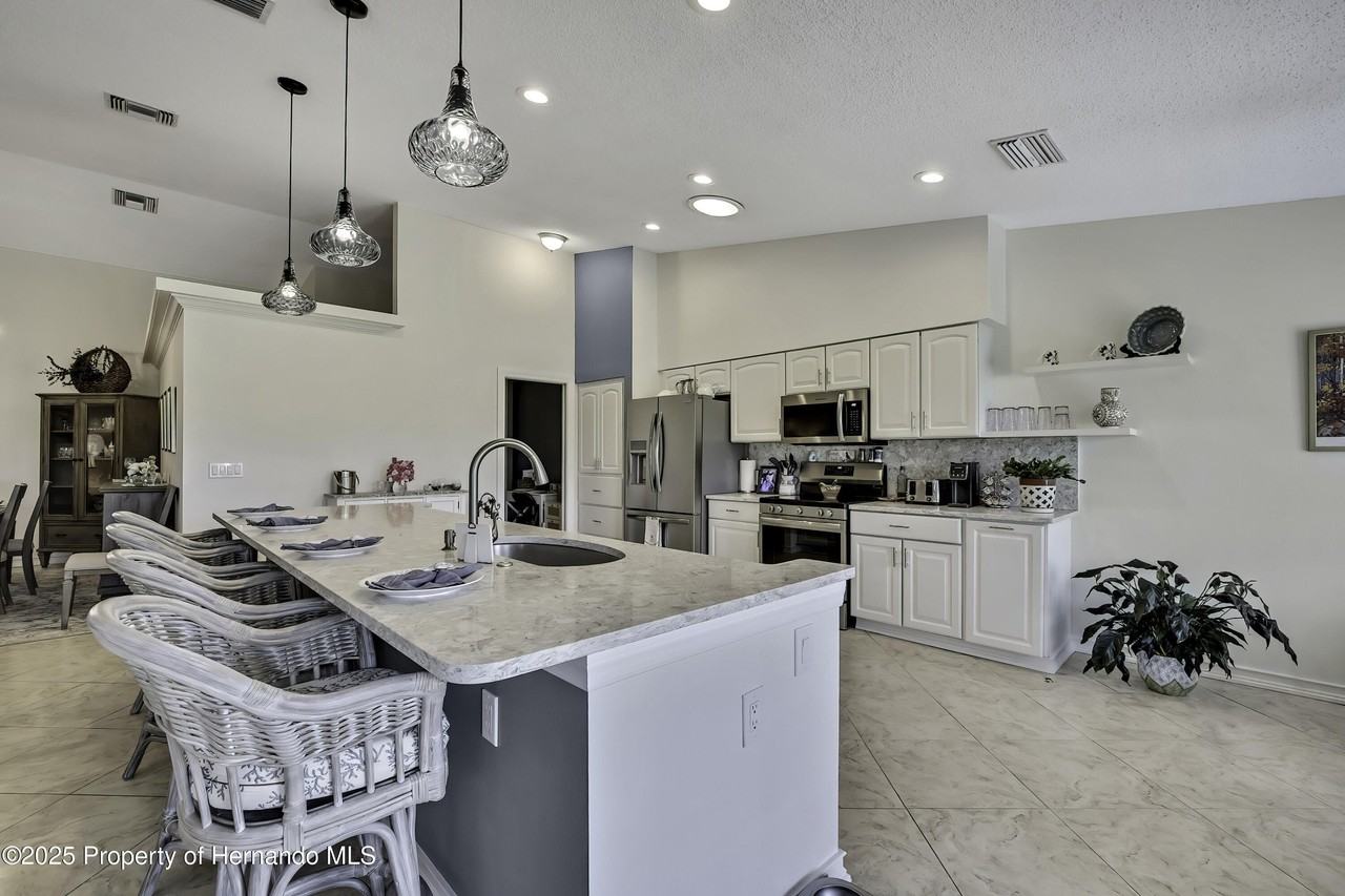 2368 Fairskies Drive - Photo 4 of 39