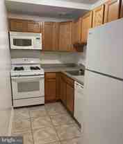 625A Chesapeake St Se - Photo 1 of 1