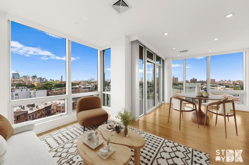 535 Clinton Avenue - Photo 2 of 10