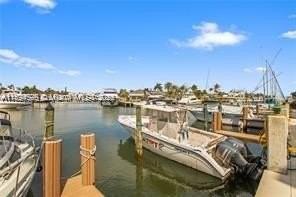 1435 Se 15th St #103 - Photo 6 of 33