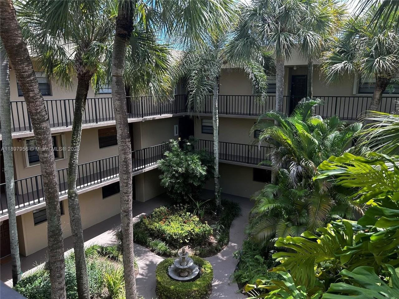 10855 Sw 112th Ave #311 - Photo 2 of 17