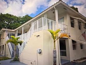 3031 Ne 21st Ter #1 - Photo 1 of 1