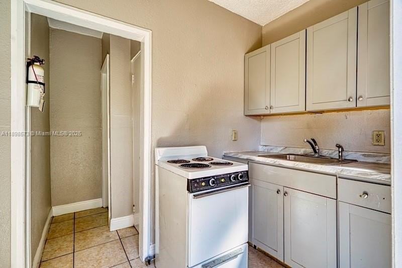 2378 Nw 60th St #D - Photo 2 of 16